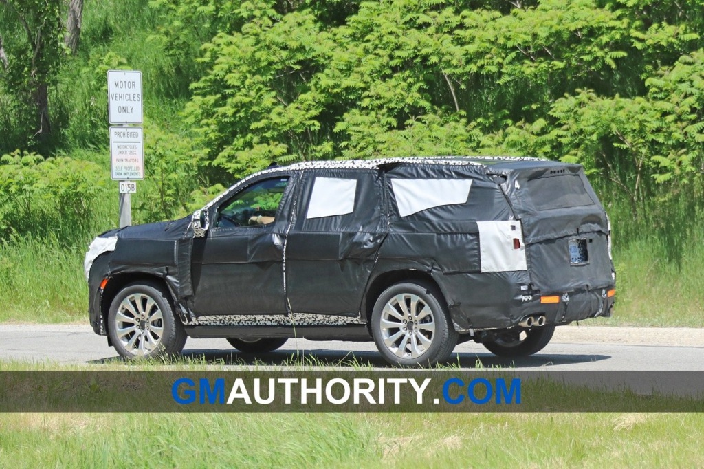 2021 chevy avalanche images  new cars zone